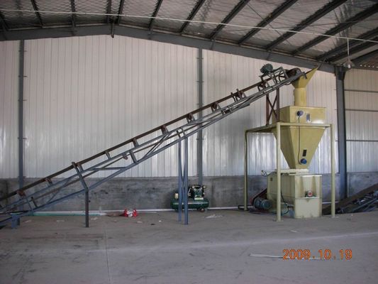 ικανότητα 2 - 8mm 3 - 4 t/h οργανική γραμμή παραγωγής HKJ40F λιπάσματος σβόλων βιομαζών σκονών